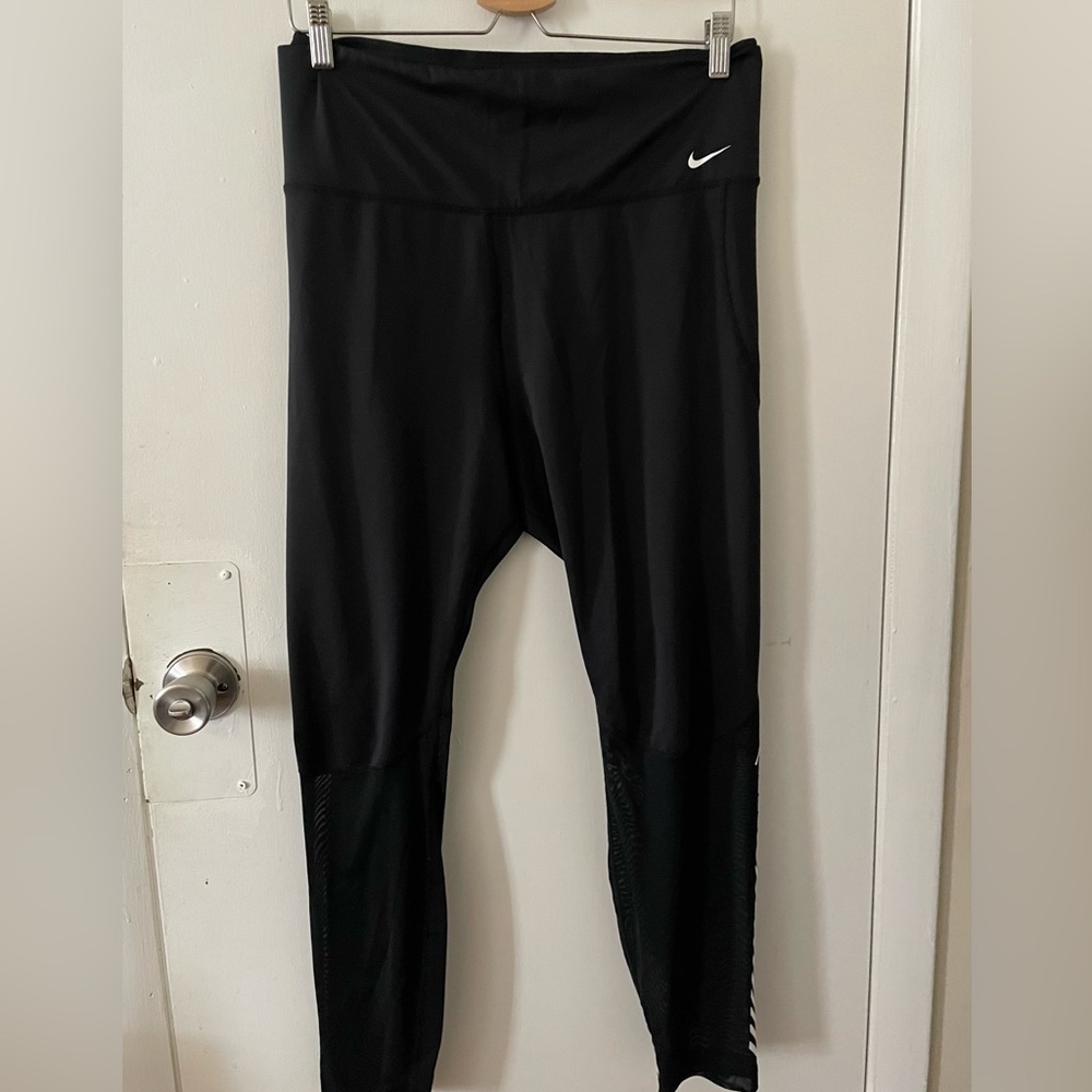 Nike Legging- Dri-fit, sheer leg